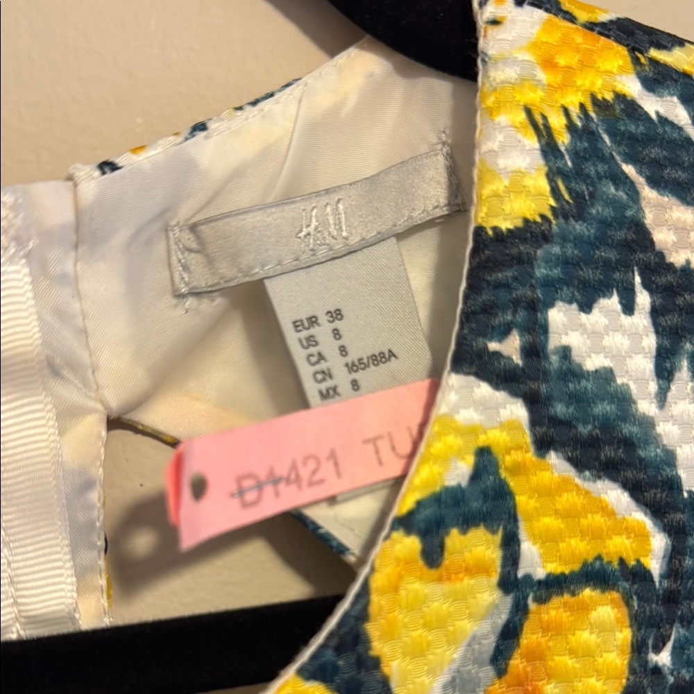 H&M Floral Sleeveless A-line Mini Dress - Picture 4 of 15